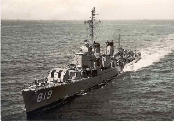 Photo - USS Holder
