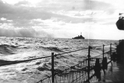 Photo - USS New on horizon