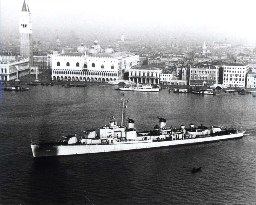 Photo - USS Holder - Venice 1947