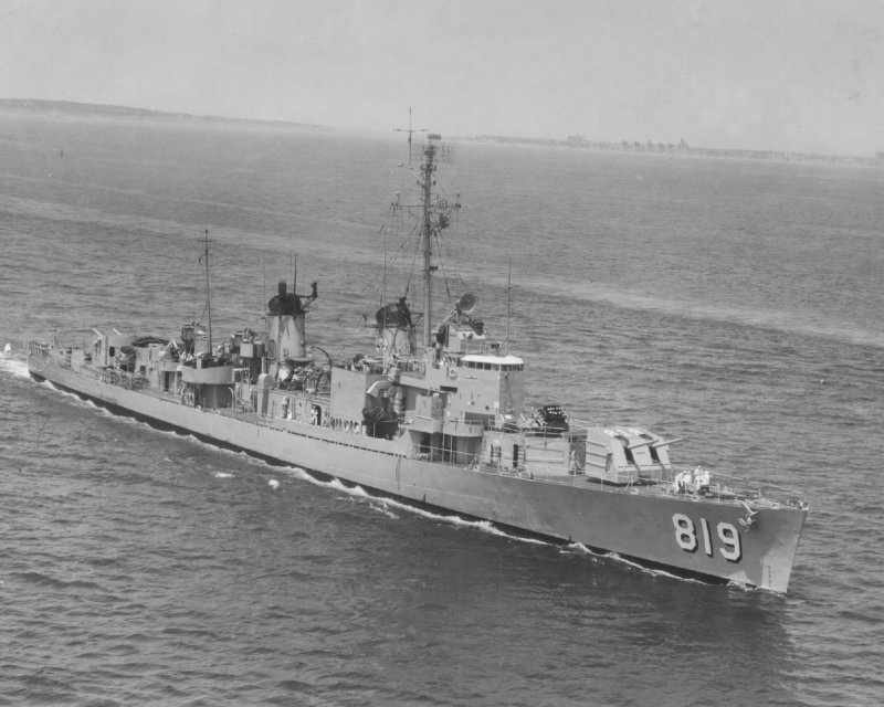Photo - USS holder Circa 1960 